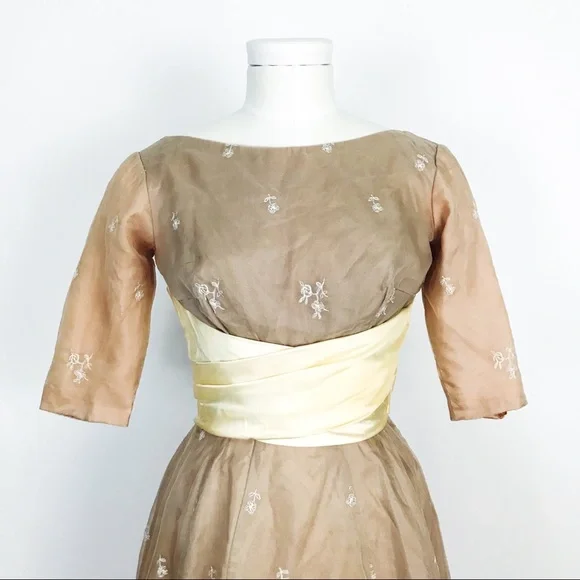 Vintage 1950’s Kay-Seliq Embroidered Organza DressSize XS